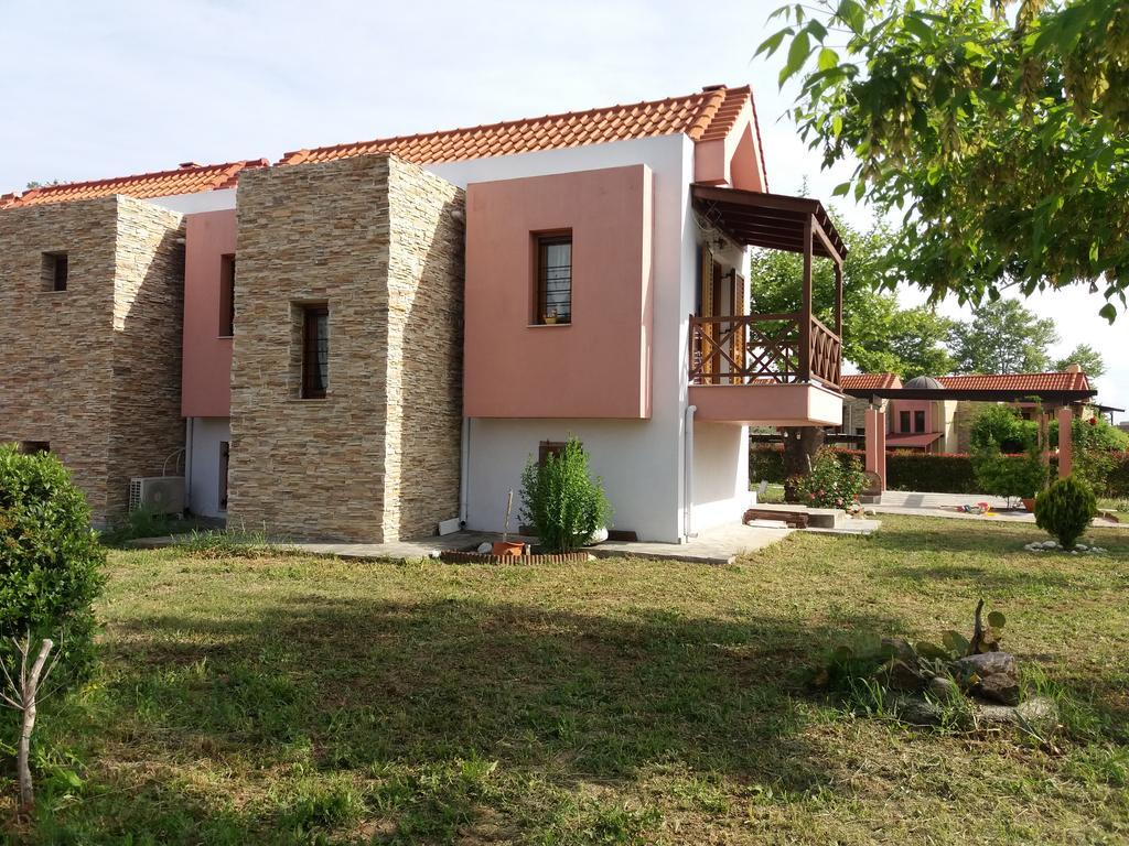 Evgenia Maisonette Ierissos Exteriör bild