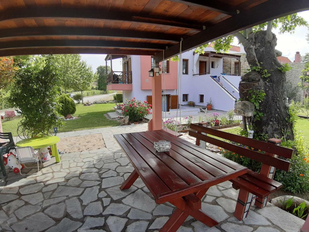 Evgenia Maisonette Ierissos Exteriör bild